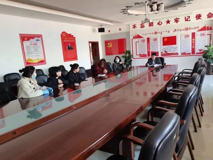 筑牢中华民族.jpg